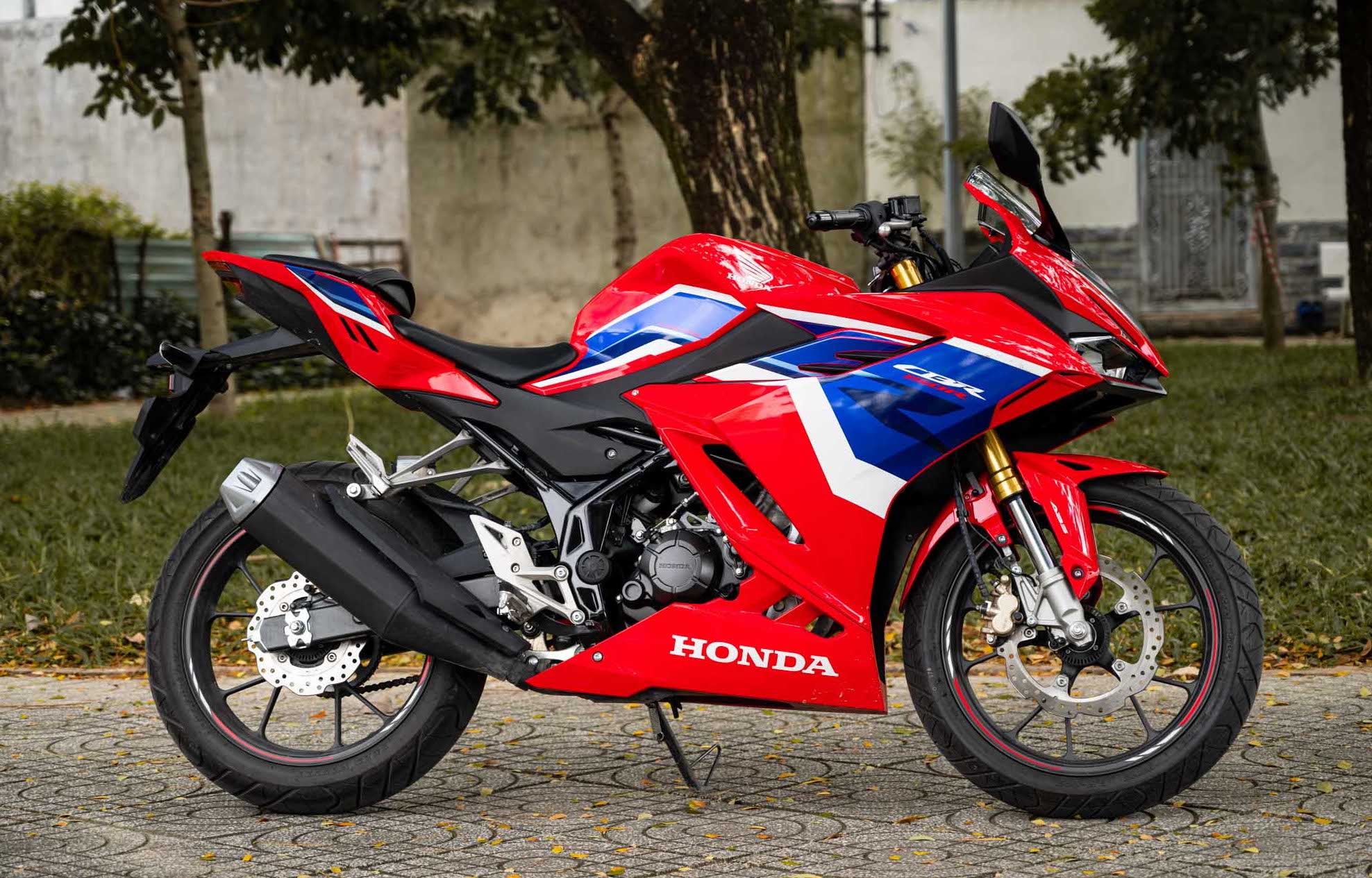 Review Xe Honda CBR150R 2021 - 70 Triệu Có đáng Mua?