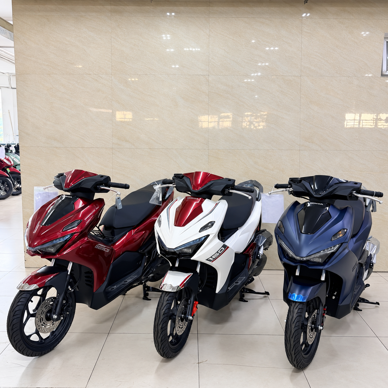 Honda Air Blade màu đỏ, trắng đỏ và xanh cực Hot Honda Air Blade màu đỏ, trắng đỏ và xanh cực Hot
