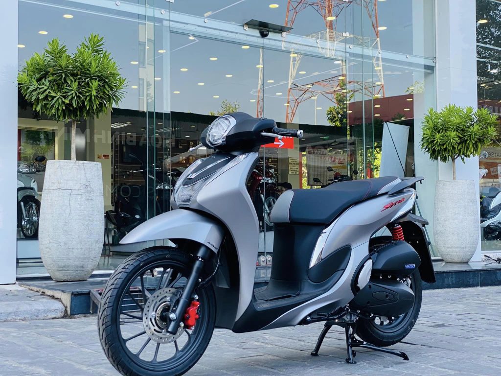 SH Mode 2024 màu bạc nhám được trang bị phanh ABS