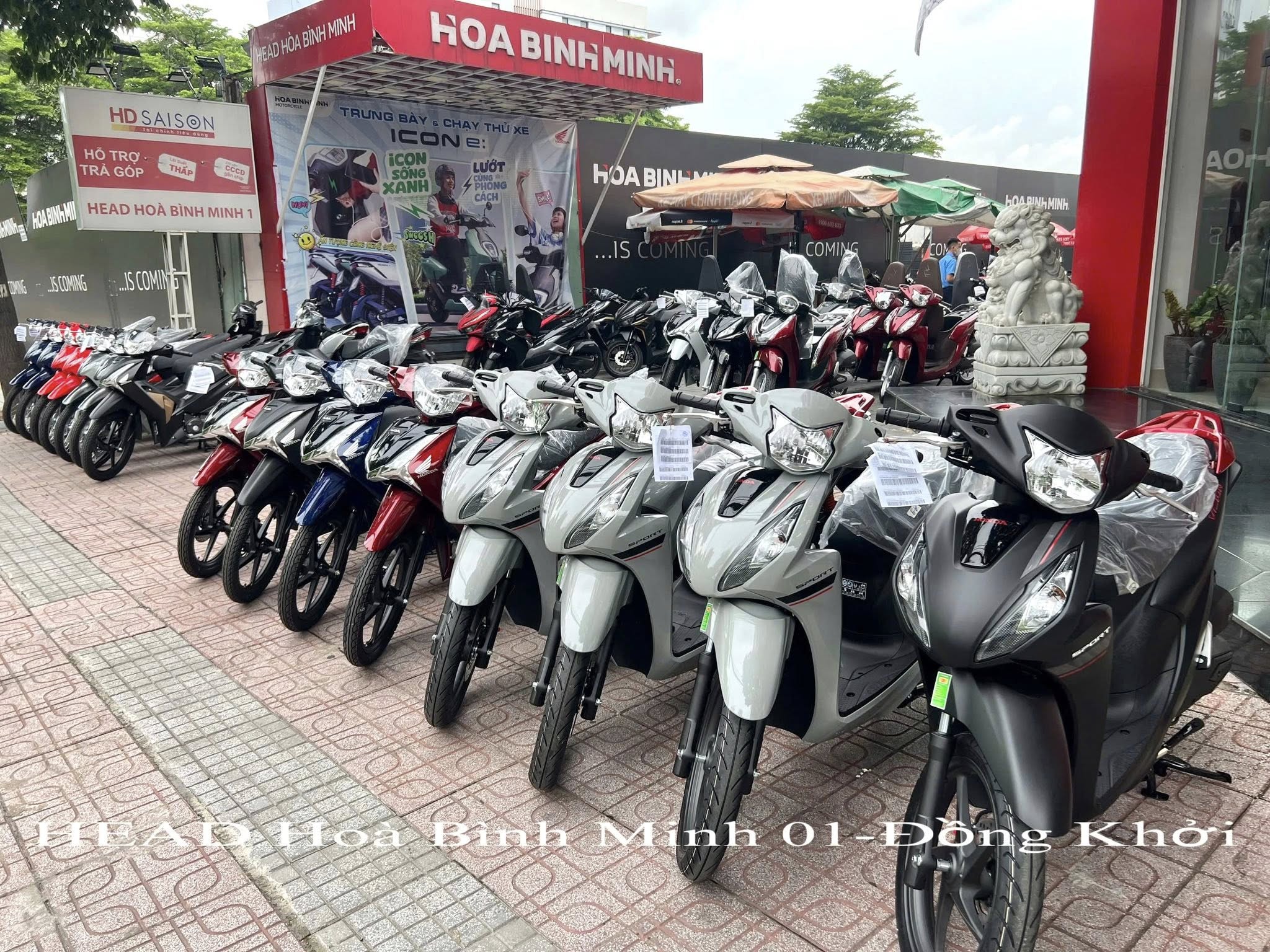 So sánh thiết kế giữa Vision và Future 2025