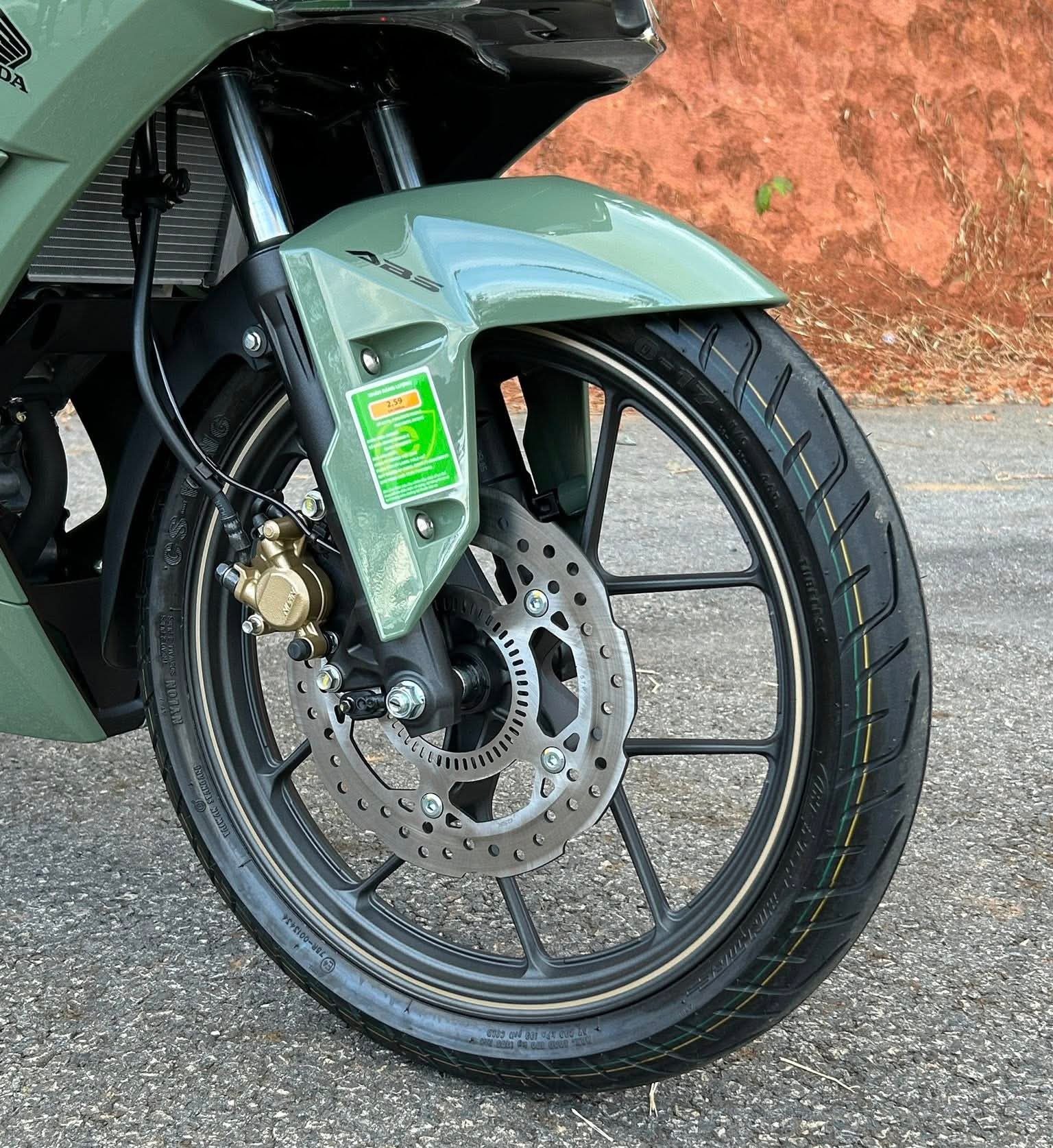 An toàn luôn là ưu tiên hàng đầu của Honda Winner R 2026