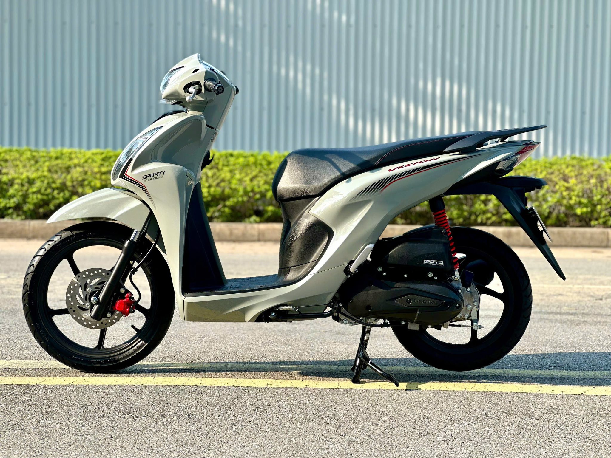 Top Xe Honda Hot Nhất Cuối Năm 2025 - Honda Vision 2025 