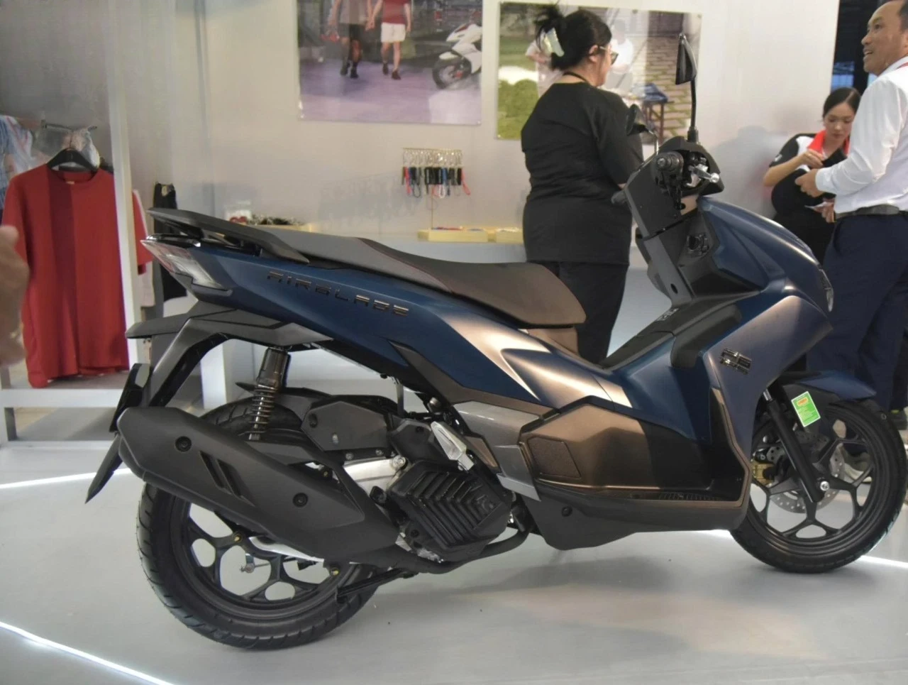 Đánh giá Airblade 2026 nên mua bản mới hay bản cũ