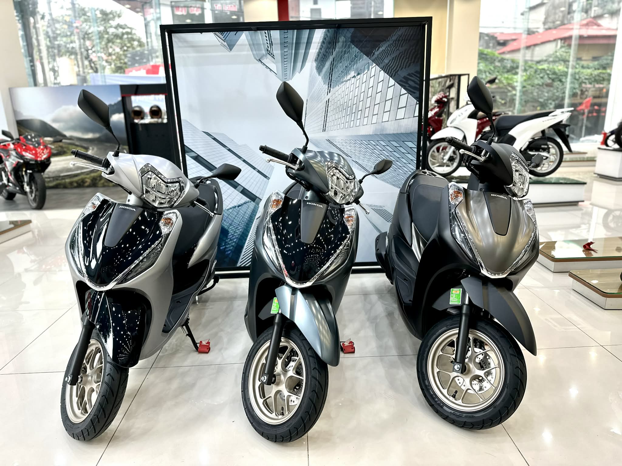 An toàn trên Honda Lead 2026: Phanh ABS – Bước tiến lớn An toàn trên Honda Lead 2026: Phanh ABS – Bước tiến lớn