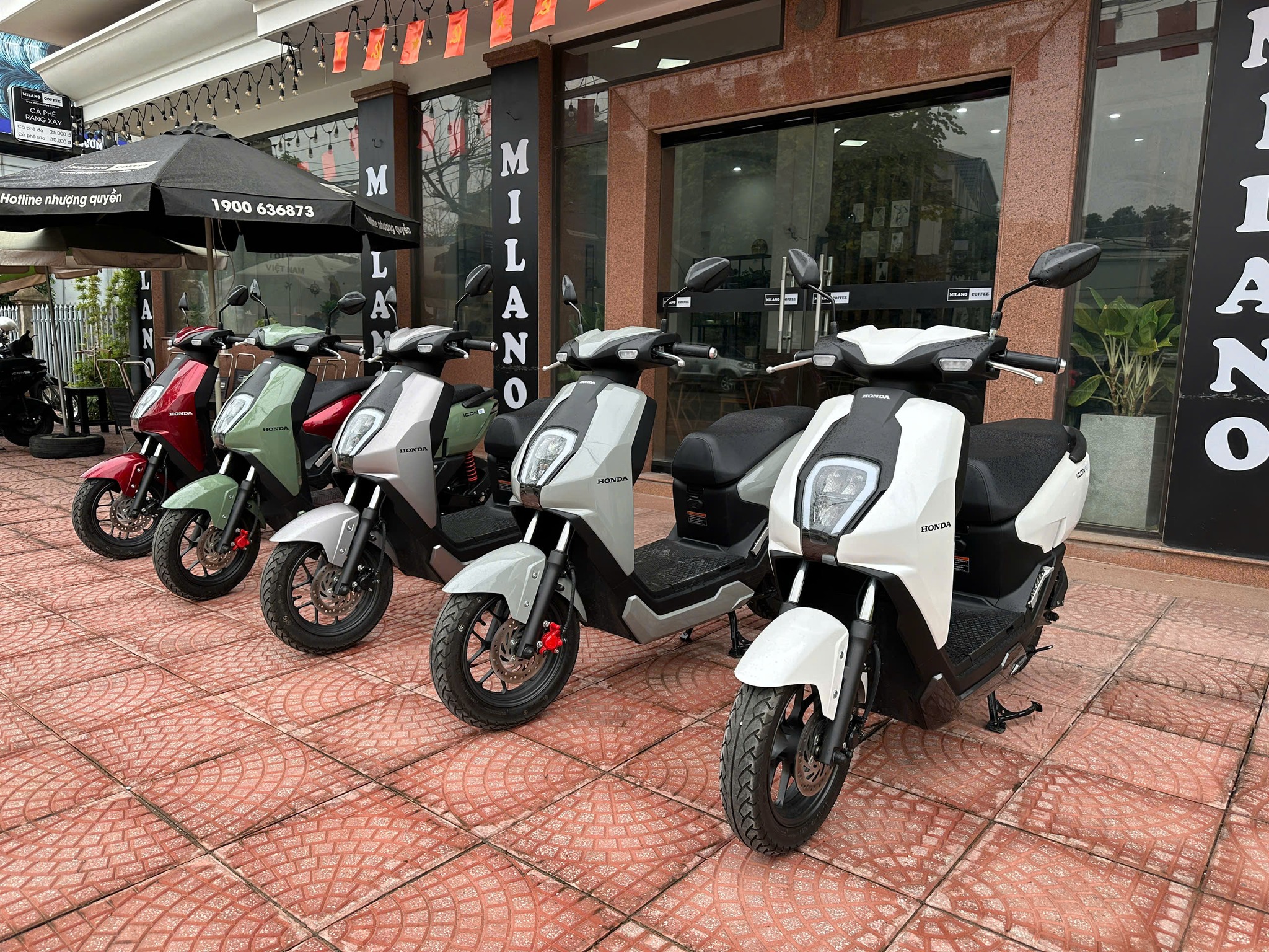 Chính Sách Thuê Pin Xe Máy Điện Honda Icon E