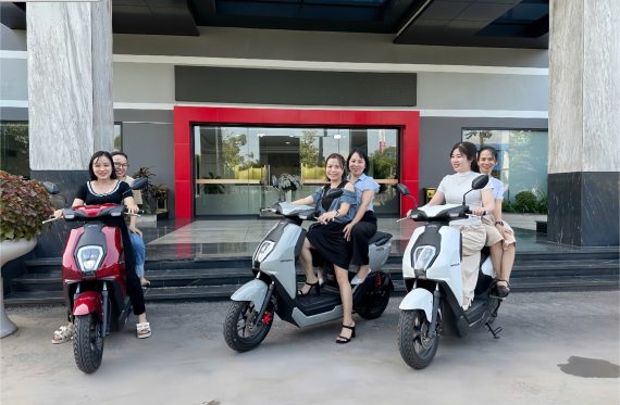 Động Cơ Xe Máy Điện Honda Icon e: Mạnh Mẽ Và Tiết Kiệm