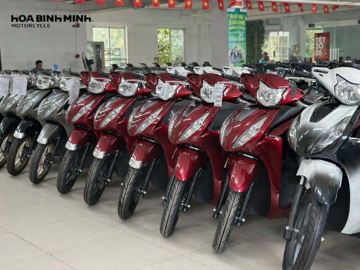 Honda Vision 2026 gọn nhẹ dễ luồn lách trong phố đông đúc